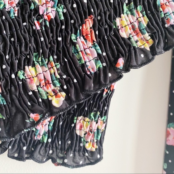 ASOS Off-Shoulder Crop Top with Balloon Sleeves - Picture 5 of 7